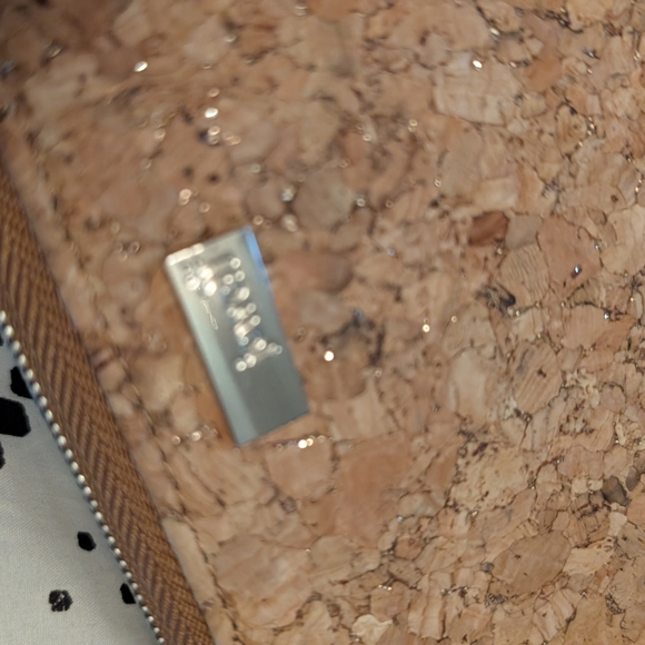 Thirty-One Cork Wristlet with Brown Strap - Picture 4 of 9